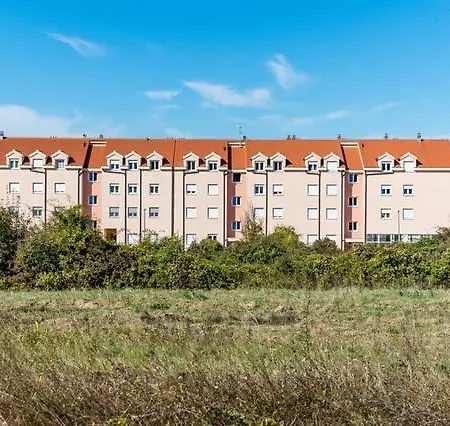 Apartment Vrcan
