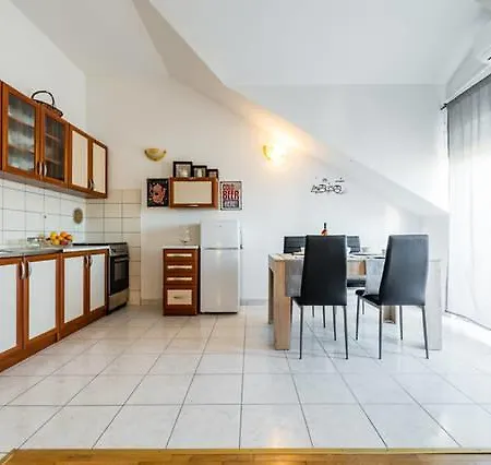 Apartment Vrcan Trilj